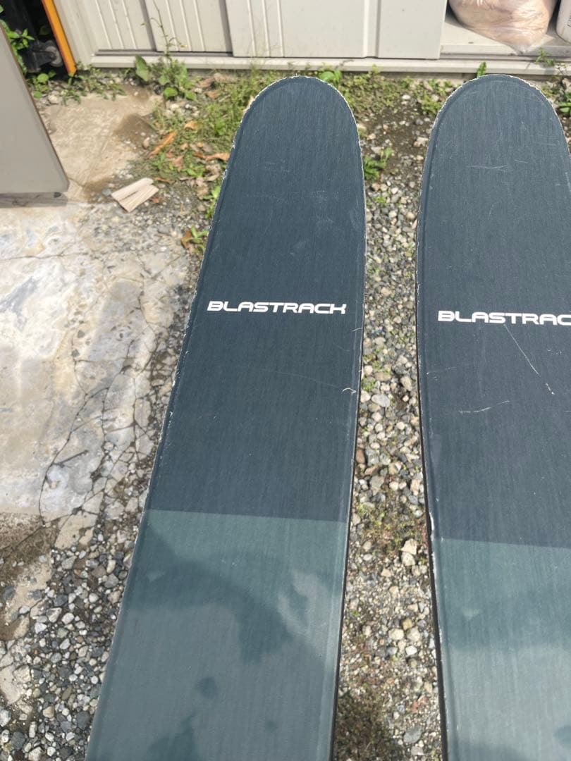 スキー BLASTRACK VERSANT 178