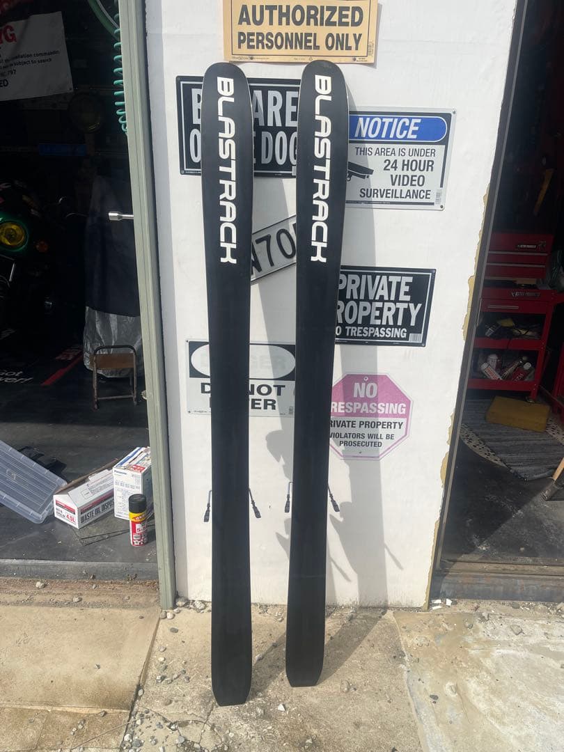 スキー BLASTRACK VERSANT 178