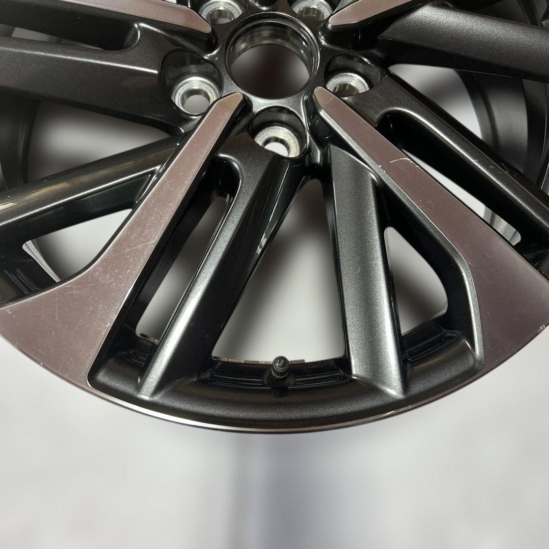 カローラクロス純正　18インチアルミホイール1本