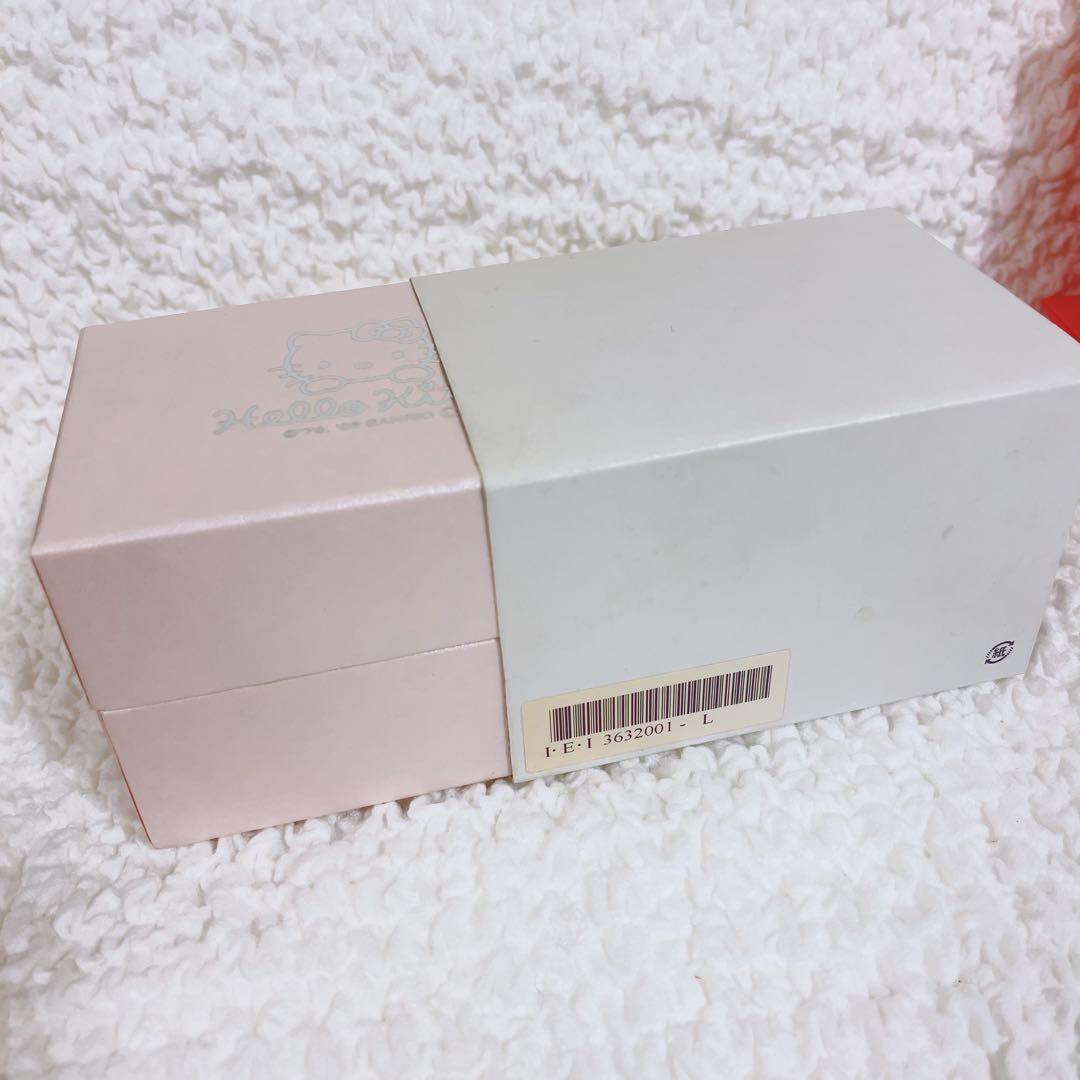 Iku様　ハローキティ　キティちゃん　サンリオ　腕時計　ネックレス　スワロフスキ