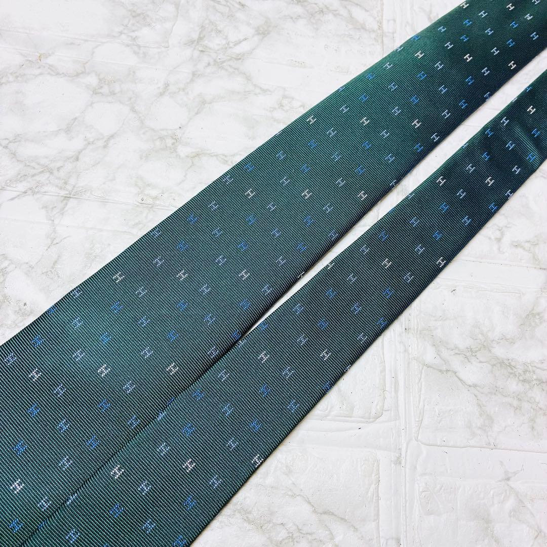 ★ エルメス　HERMES ネクタイ　グリーン　H柄　総柄　おしゃれ　現行タグ
