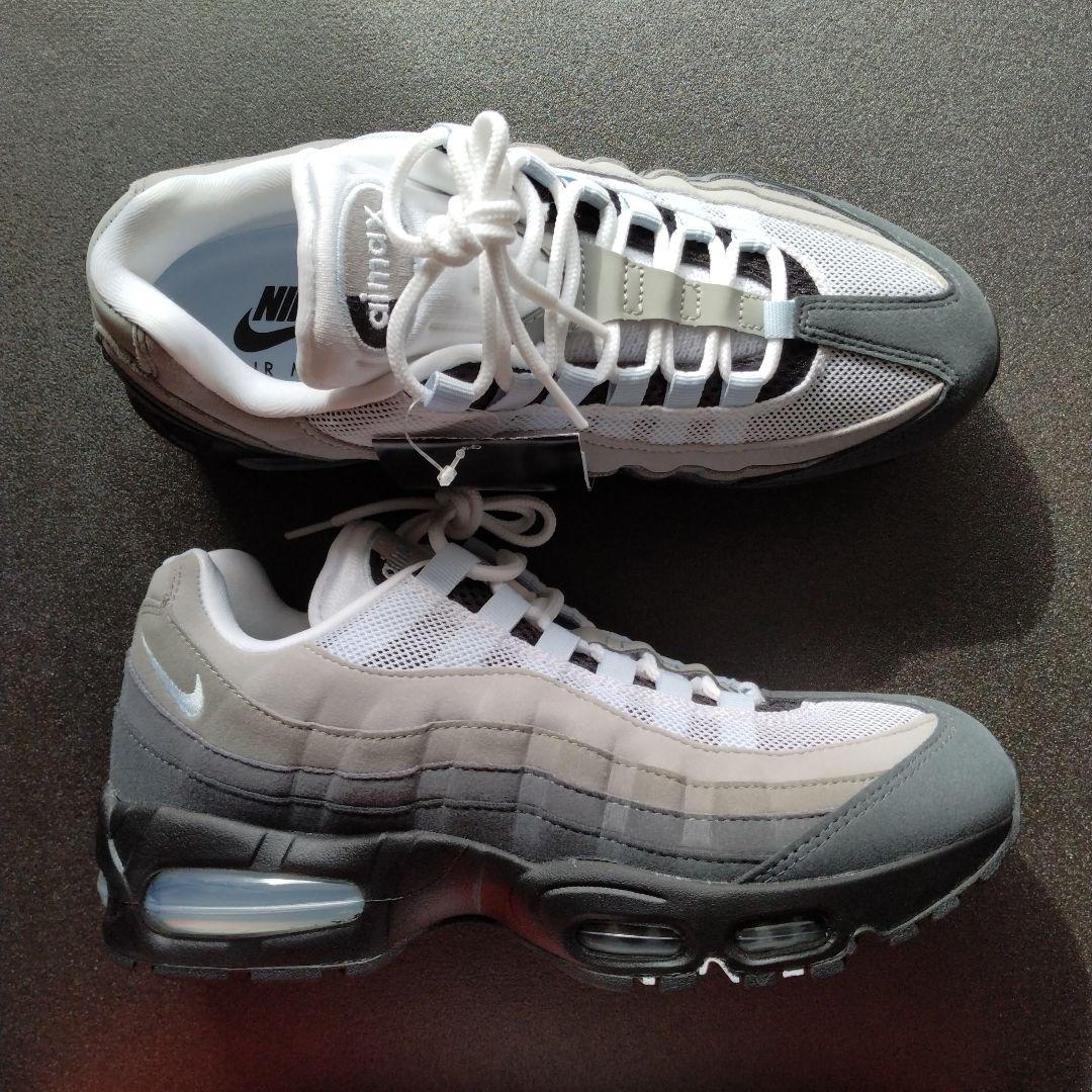 Nike Air Max 95 グレー/ホワイト 新品