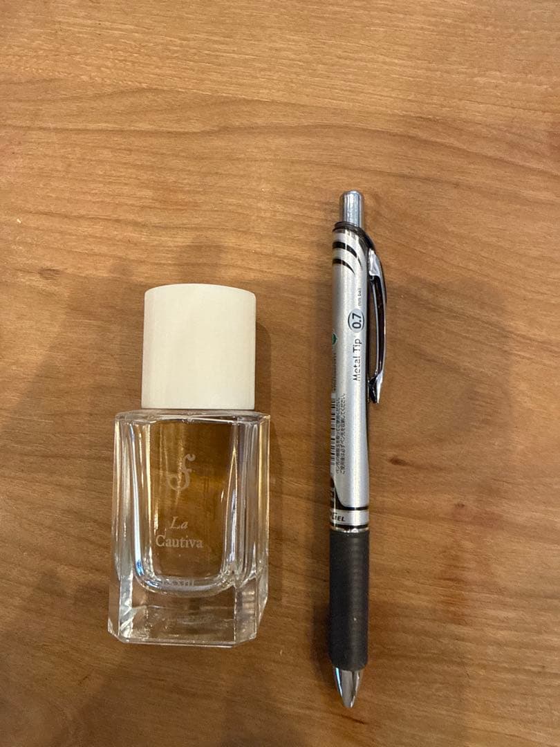 Fueguia 1833La CautivaパルファンⅢ／30mL