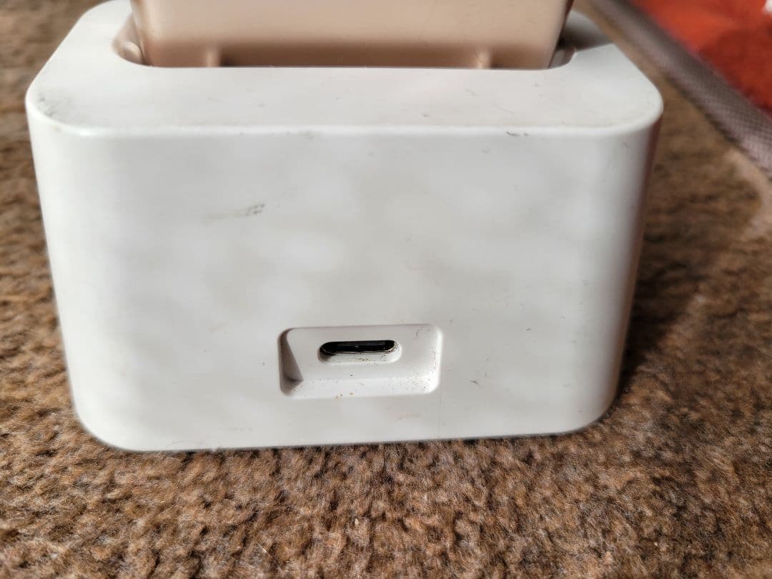 【完動】SHARP かんたん携帯 A207SH 4G対応 クレードル付き