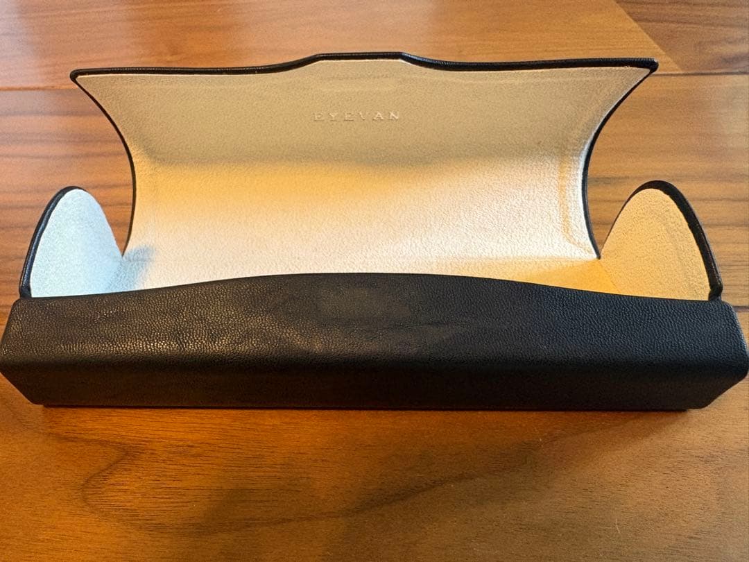 ＥＹＥＶＡＮ　Ｗｅｂｂ(サングラス)※度なし