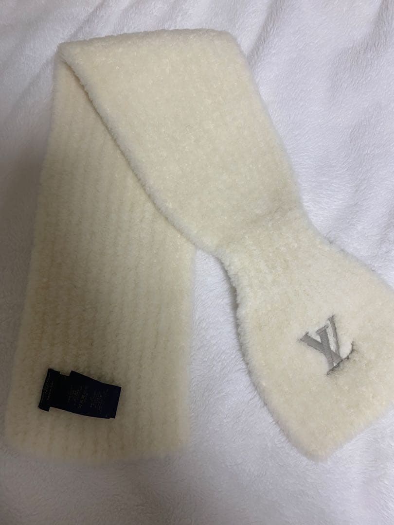 ルイヴィトン マフラー・オンリー LV・ミニ コンフィ新品未使用M90803