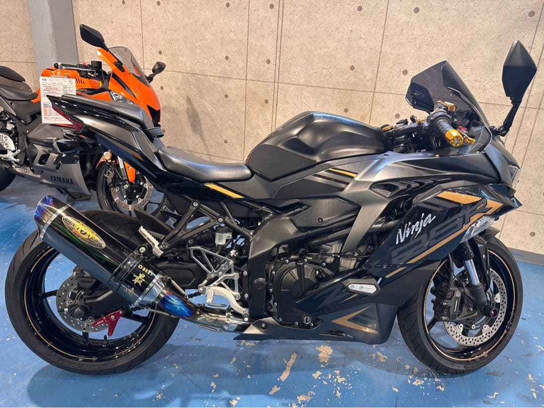 た*飯様 ZX-25R. BEET フルエキマフラー　最終値下げ