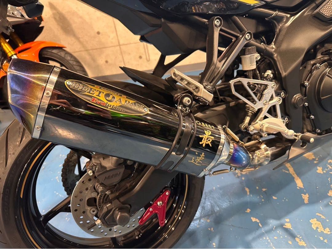 た*飯様 ZX-25R. BEET フルエキマフラー　最終値下げ