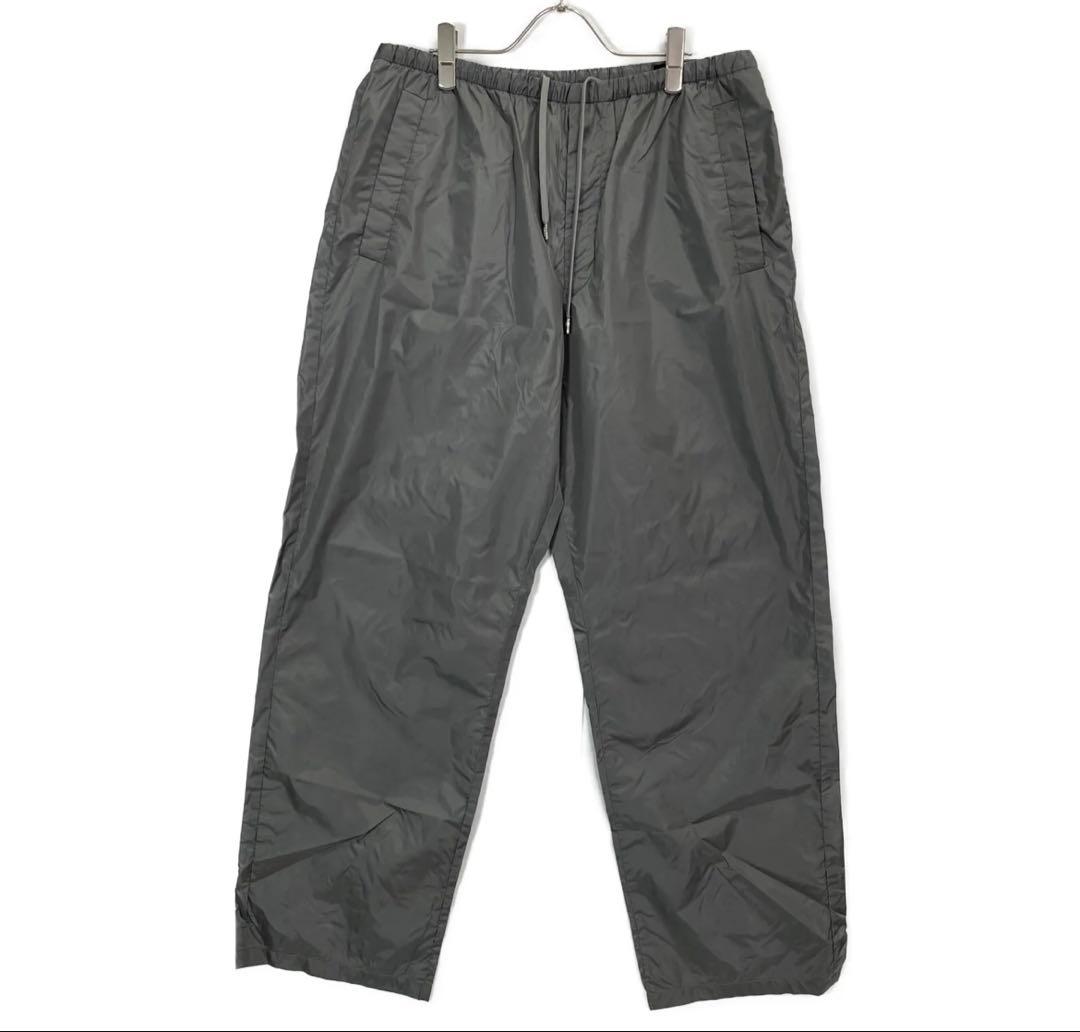 PRADA グレー ナイロン XL ワイドパンツ