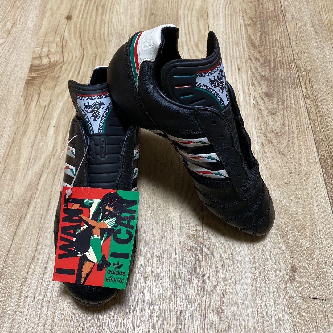 エトルスコ　スパイク　新品未使用