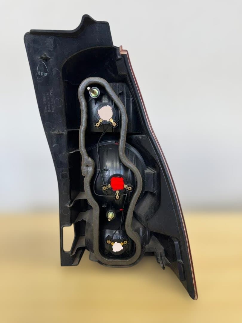 ハイラックス サーフ トヨタ 純正 テールランプ 左右 210 215