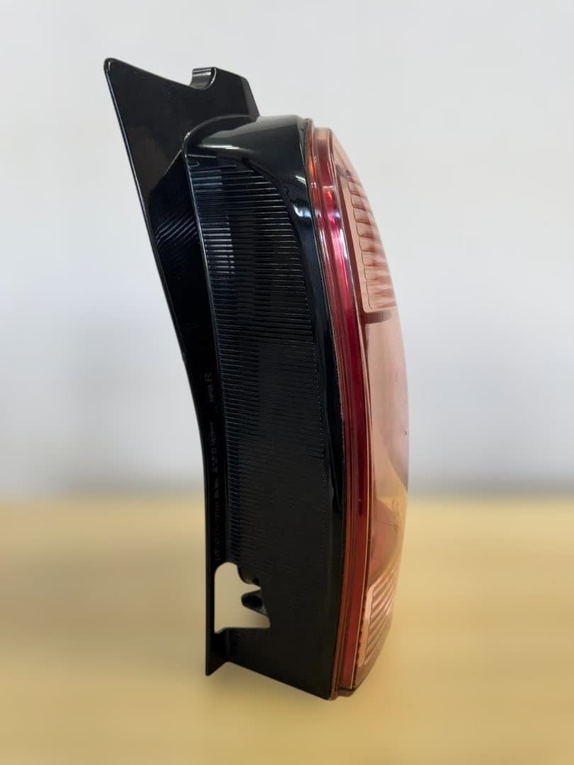 ハイラックス サーフ トヨタ 純正 テールランプ 左右 210 215