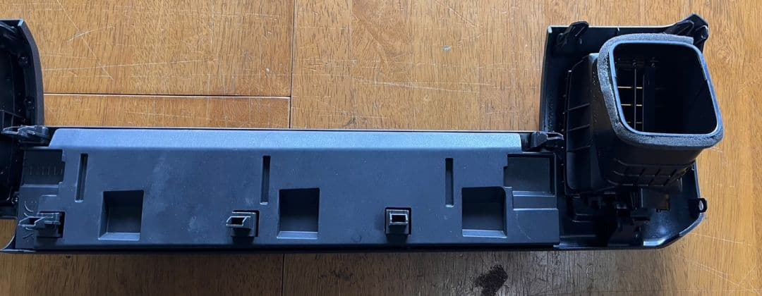 トヨタ ハイエース 200系 純正オーディオパネル