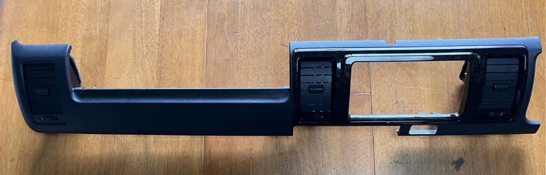 トヨタ ハイエース 200系 純正オーディオパネル