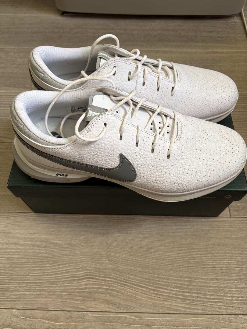 ナイキ　エアズームビクトリーツアー3