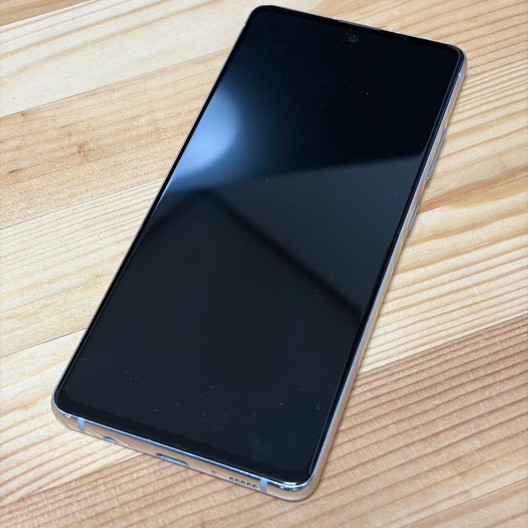 Samsung Galaxy A51 au版SIMフリー　10670