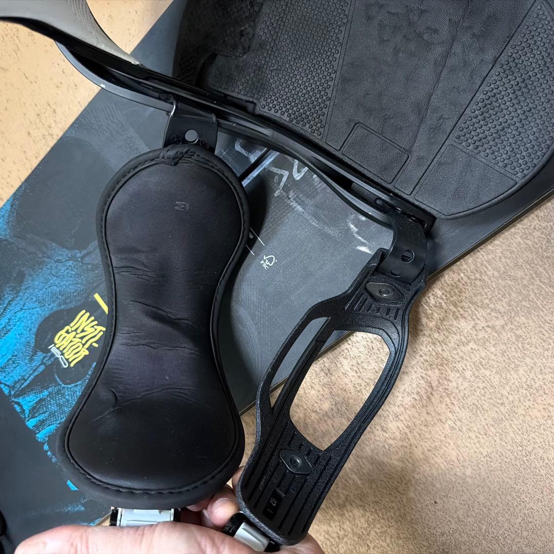 美品！ビギナーに！ BURTON フラットロッカー INSTIGATOR 150