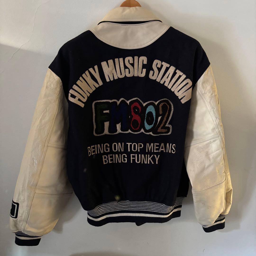 値下古着FM802 スタジャン　レザージャケットネイビークリーム