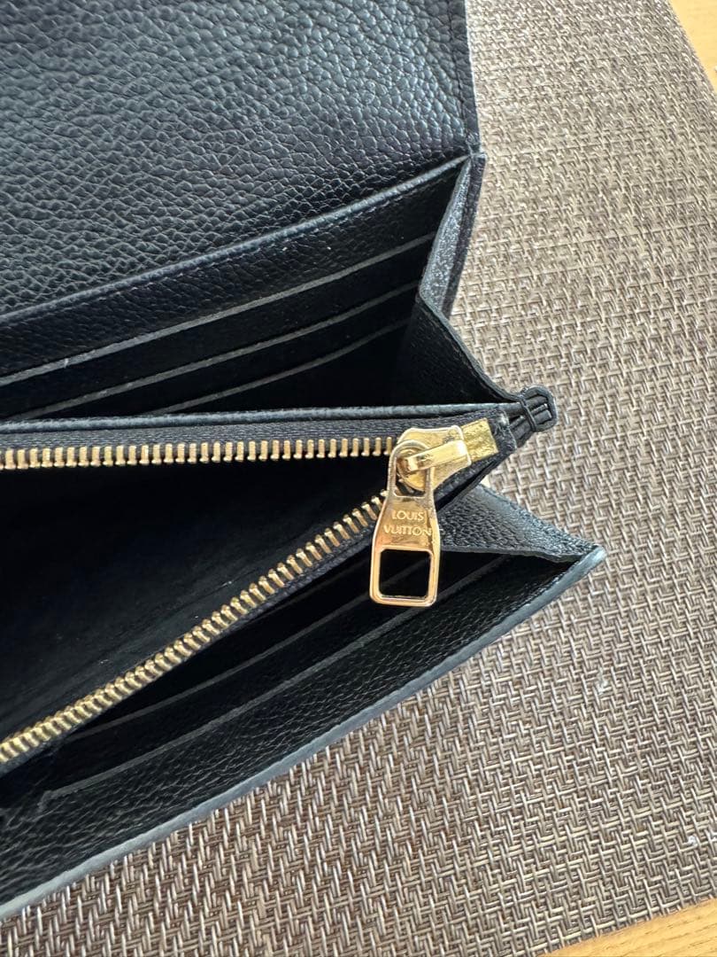 LOUIS VUITTON モノグラム アンプラント　ポルトフォイユ・サラ