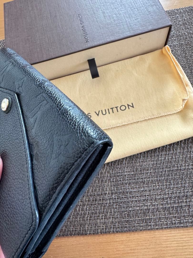 LOUIS VUITTON モノグラム アンプラント　ポルトフォイユ・サラ