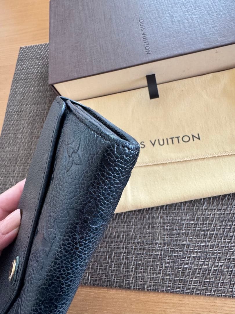 LOUIS VUITTON モノグラム アンプラント　ポルトフォイユ・サラ
