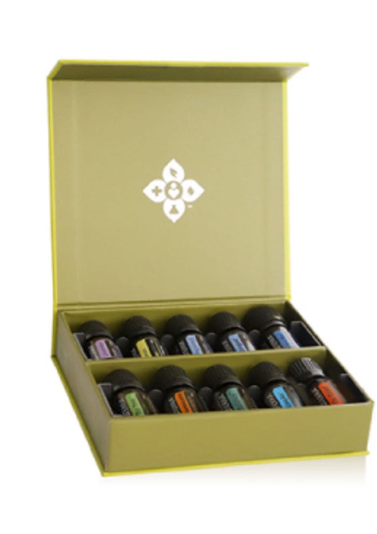 j*m様 dōTERRA ファミリーエッセンシャルズセット