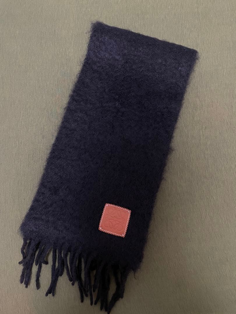 LOEWE 黒 マフラー　ロエベ(モヘア&ウールブレンド)ブラック スペイン製