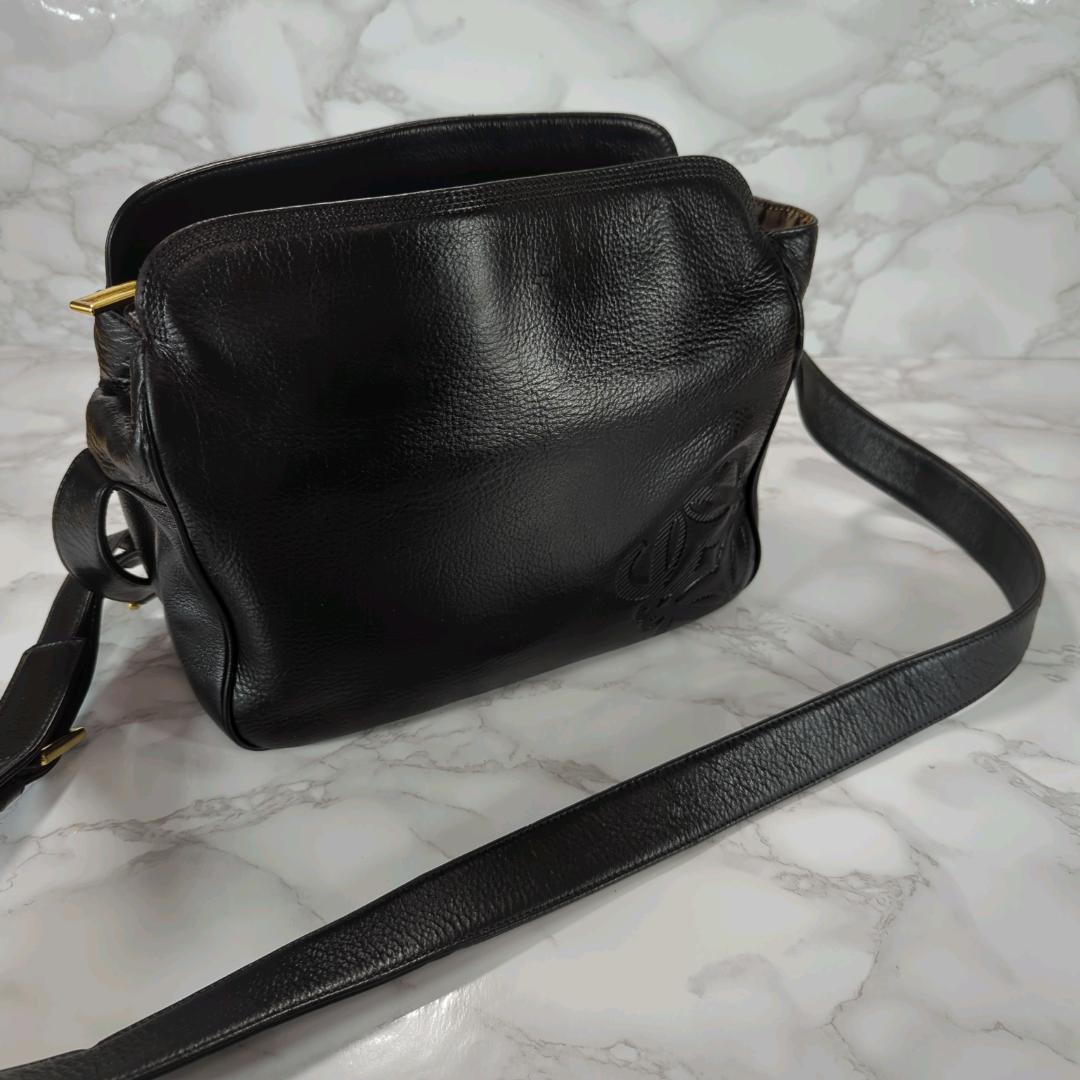 [美品]　LOEWE ロエベ アナグラム シ ョルダーバッグ ブラック