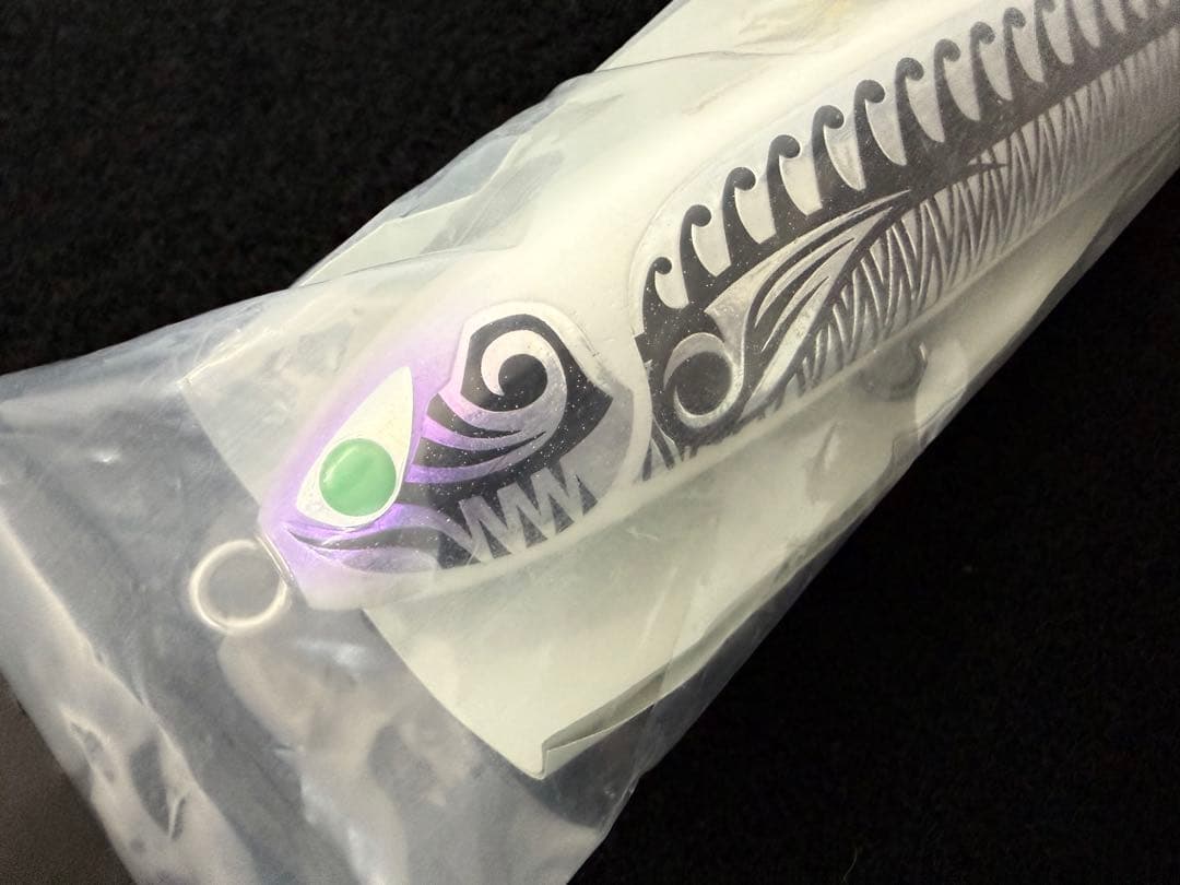 シービーワン　ライアン200未使用　バズー　カーペンター　パドルベイト　ビーコン