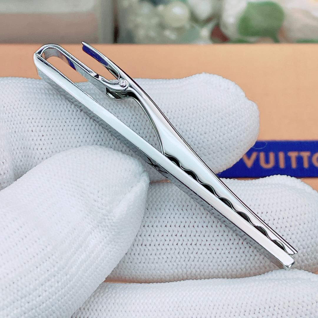 ◇ルイヴィトン◇M65042 パンスクラヴァット シャンゼリゼ タイピン 11g