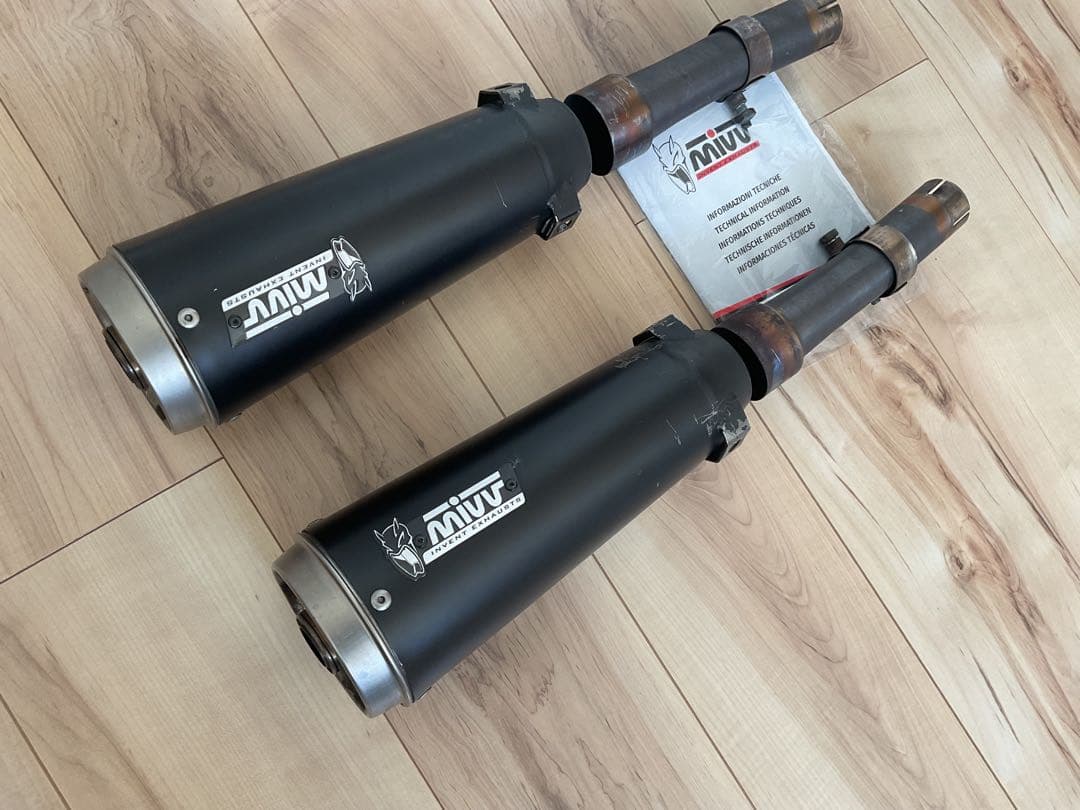 MIVV/ミブ/GHIBLI BLACKスリップオンマフラー/モトグッチ/V9