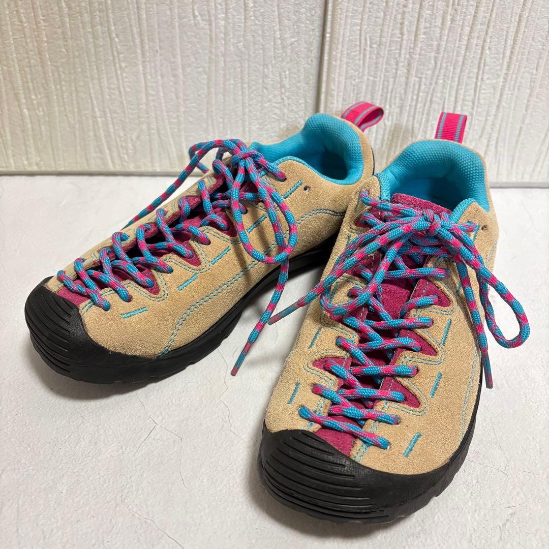 【極美品】 ✨KEENジャスパー スニーカー ベージュ 24.5㎝ レアカラー