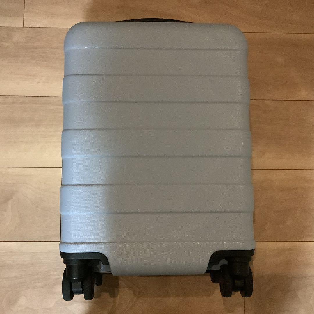 無印良品スーツケース19リットル