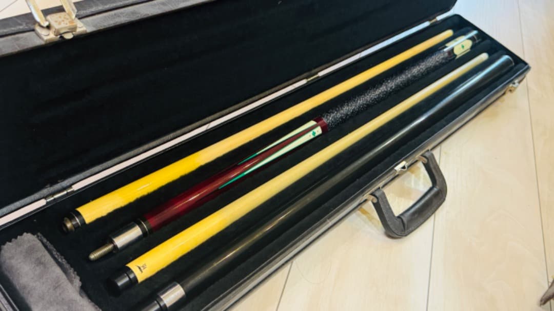 【入手困難/美品】プレデター314＆ブレイクキュー＆サイン入りキューケース