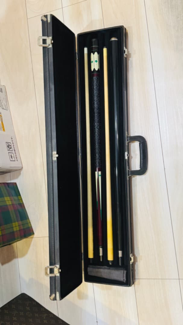 【入手困難/美品】プレデター314＆ブレイクキュー＆サイン入りキューケース