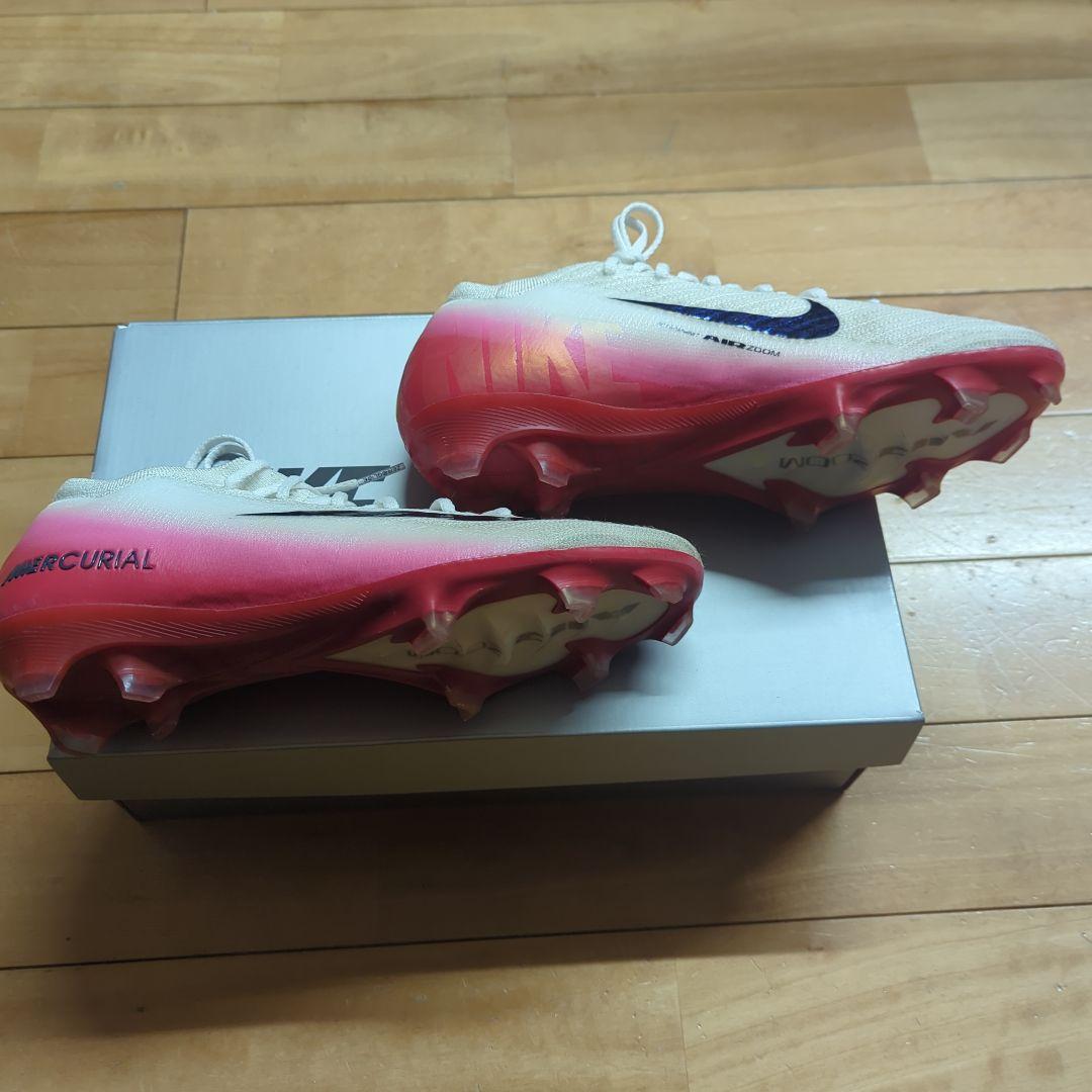 Nike ズーム　マーキュリアル　ヴェイパー　16