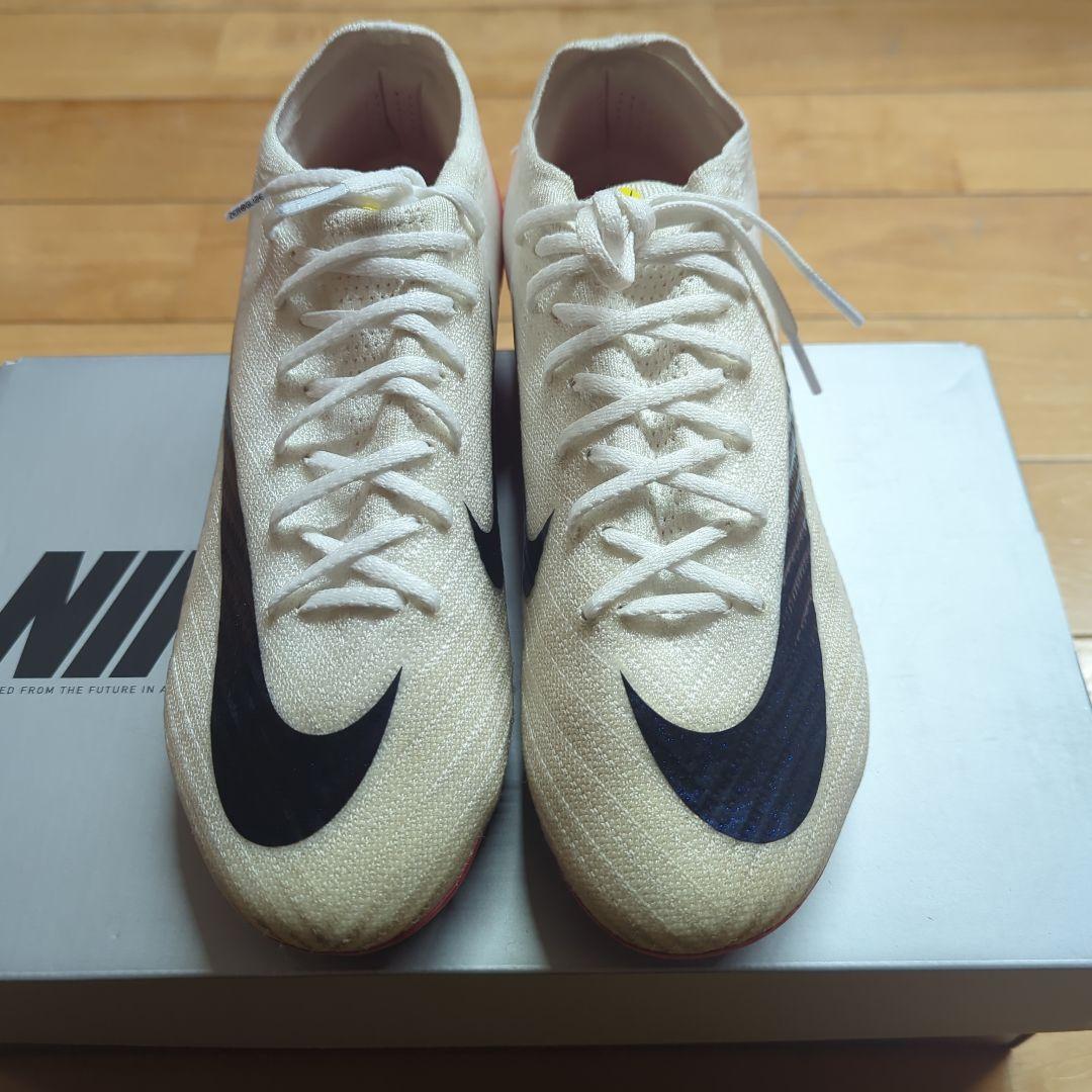 Nike ズーム　マーキュリアル　ヴェイパー　16