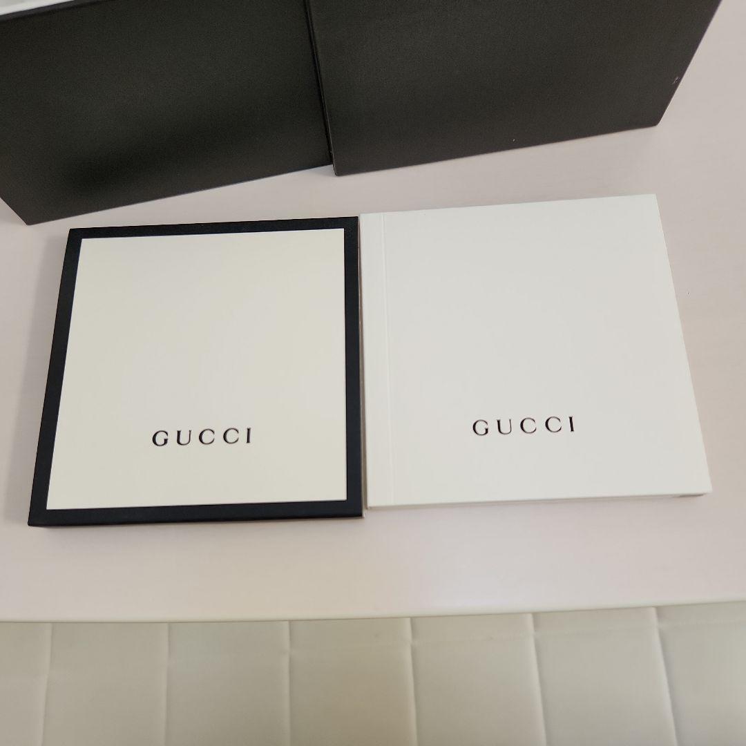 ✨美品✨　GUCCI　グッチ　腕時計　蜂　ビー　タイムレス　箱付