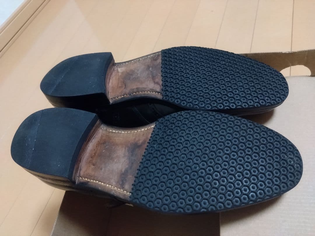 旧チャーチ　ピカデリー　chirch's piccadilly