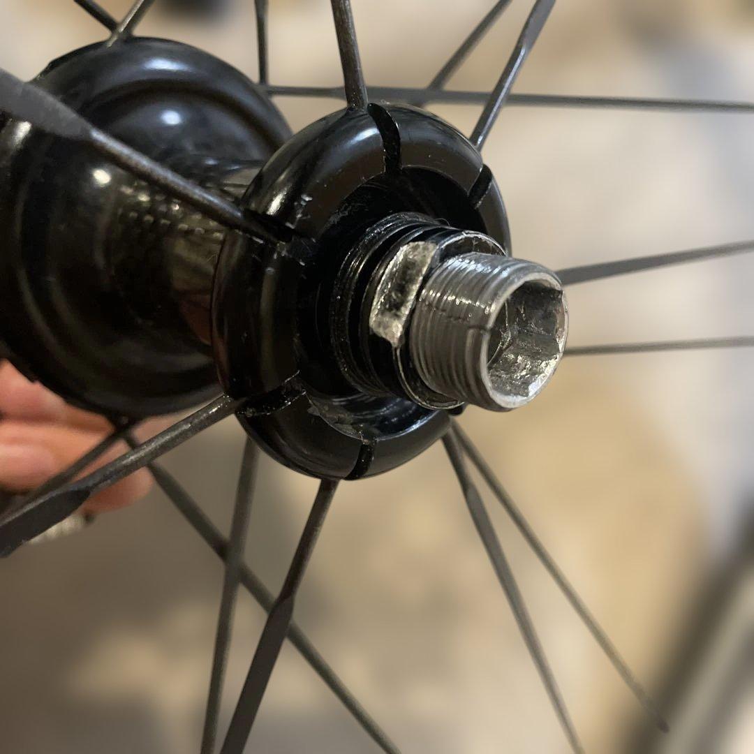 700cカーボンホイールリムブレーキリアのみ