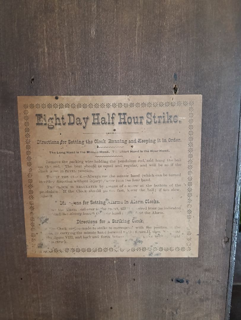 古い掛け時計　海外製ゼンマイ式