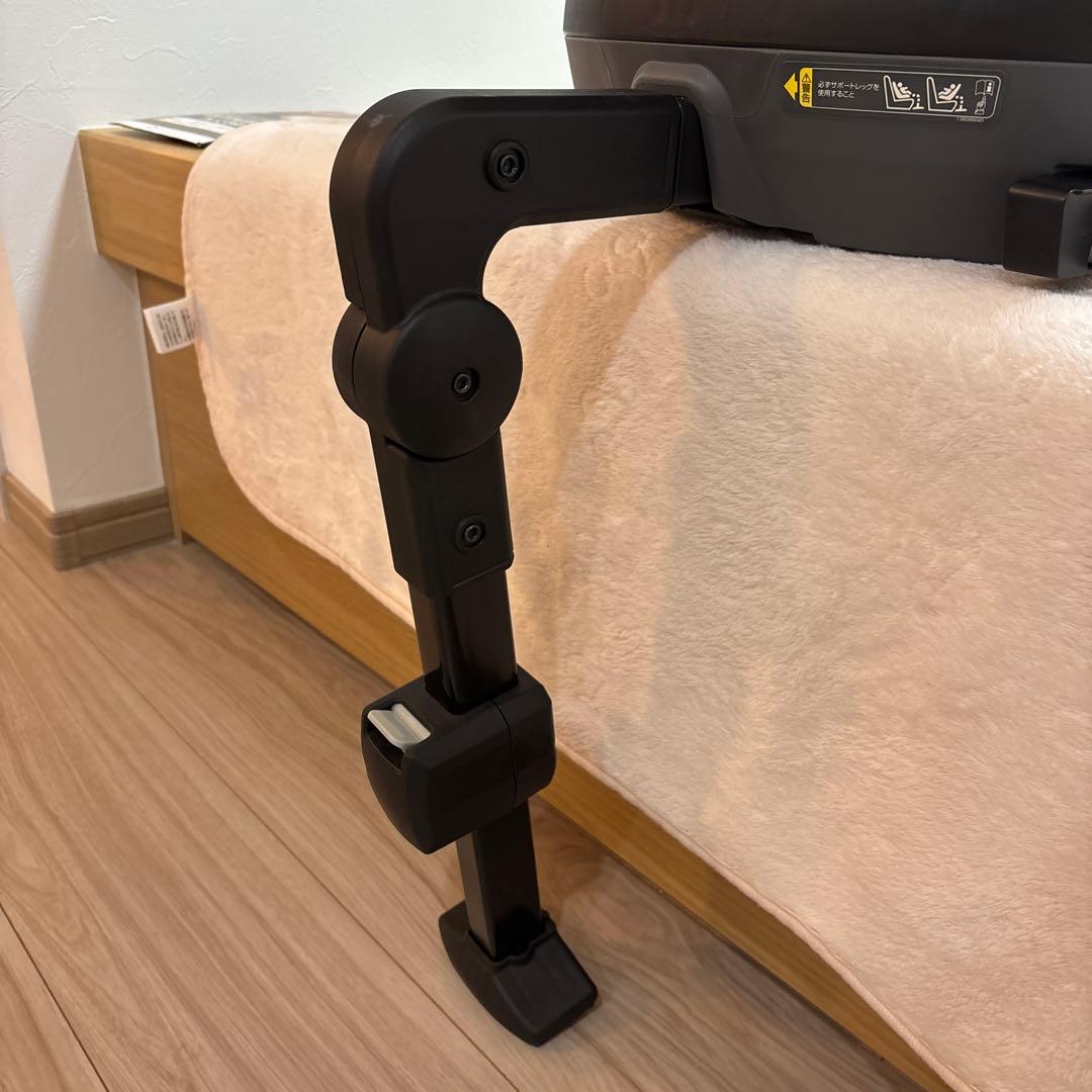 Combi クルムーヴ スマート ISOFIX エッグショック JN-570