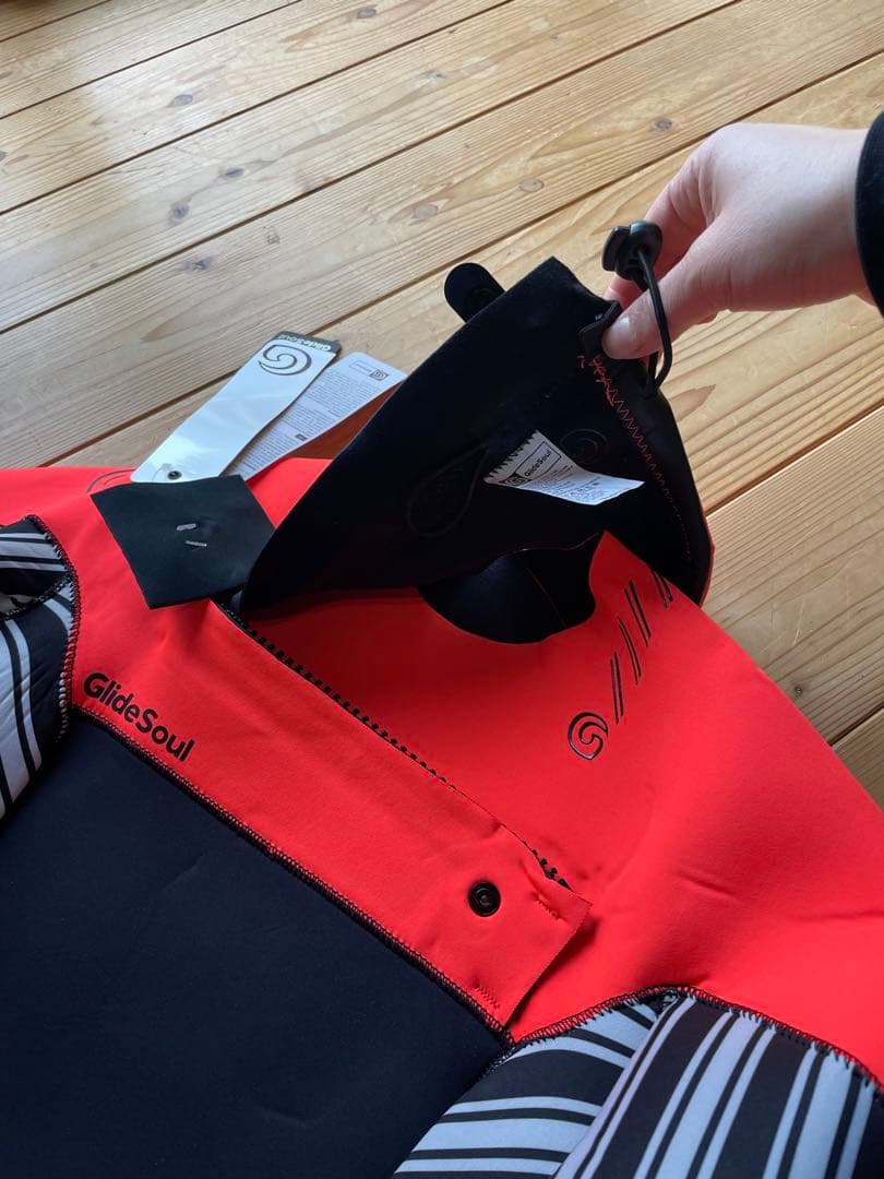 【新品・未使用】ウェットスーツ　レディースM Glidesoul