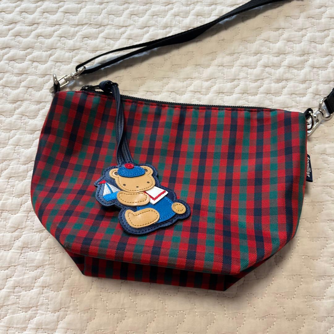 ファミリア　ショルダーバッグ　ポシェット　赤チェック