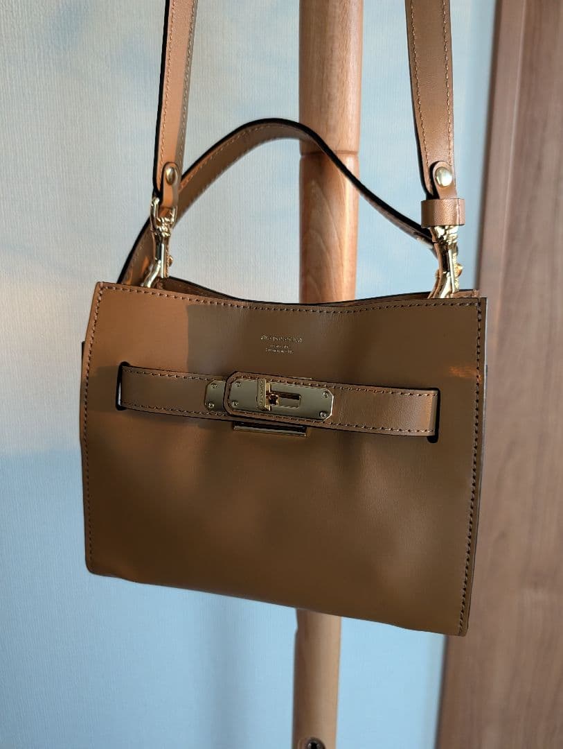 Piさん専用。シータパランティカ　LEATHER MINI バッグ