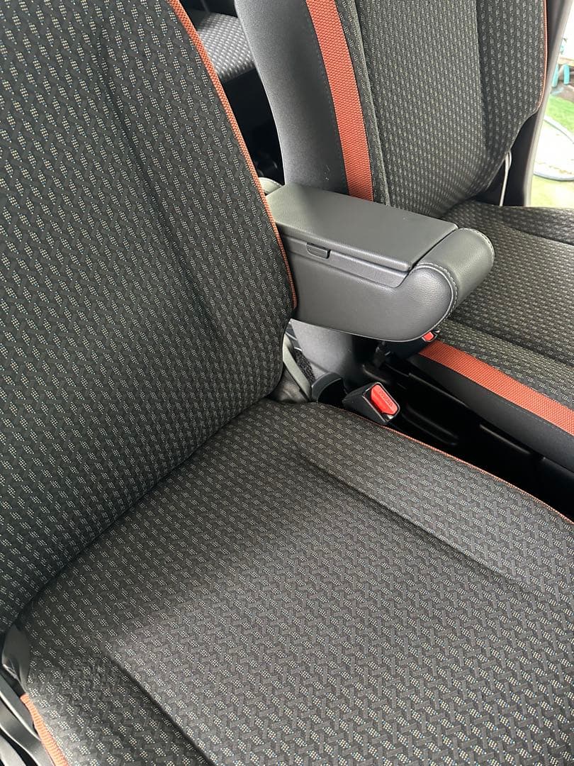 スズキ純正　オプション　レザー　アームレスト　ハスラー　MR52S MR92S