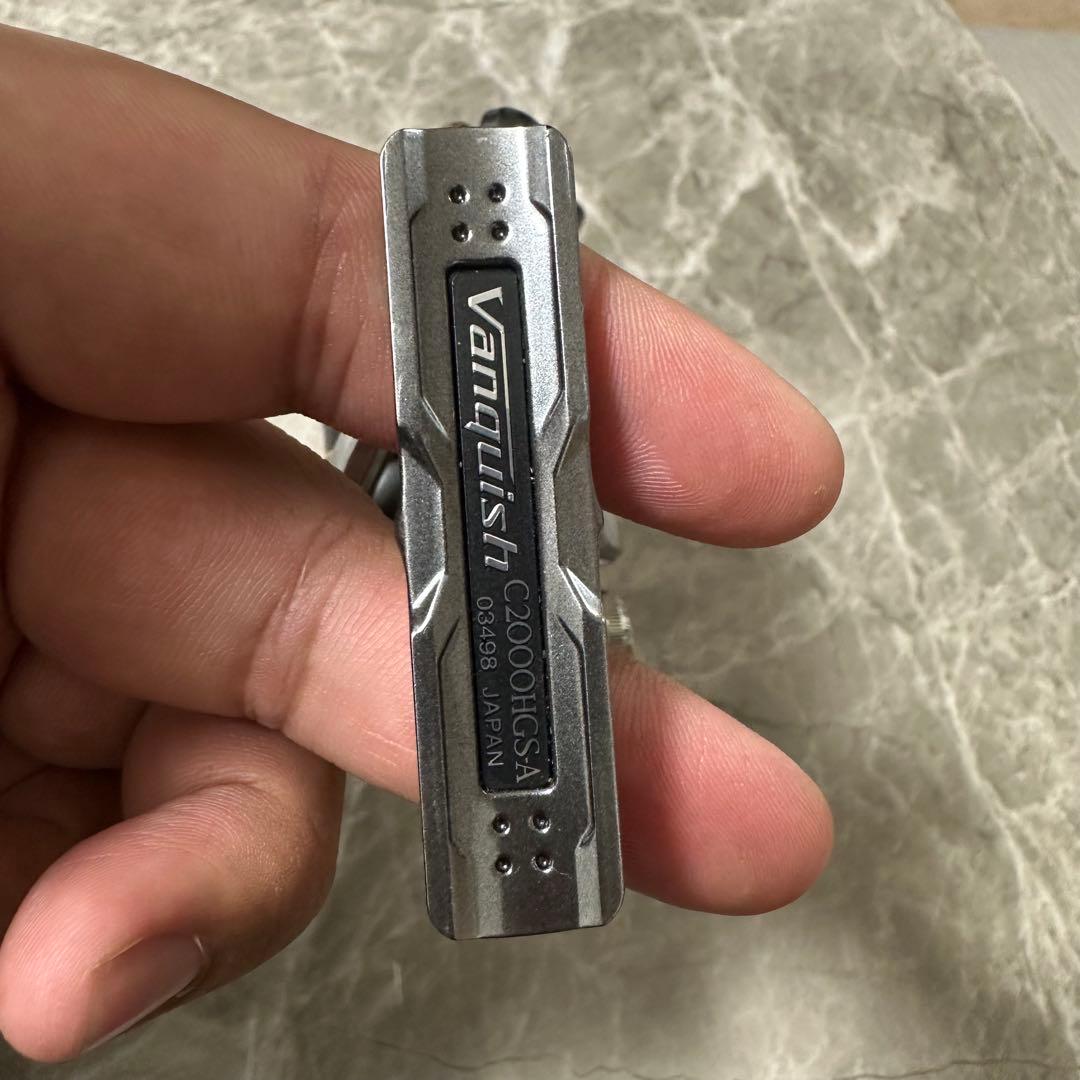 リール SHIMANO Vanquish C2000HGS