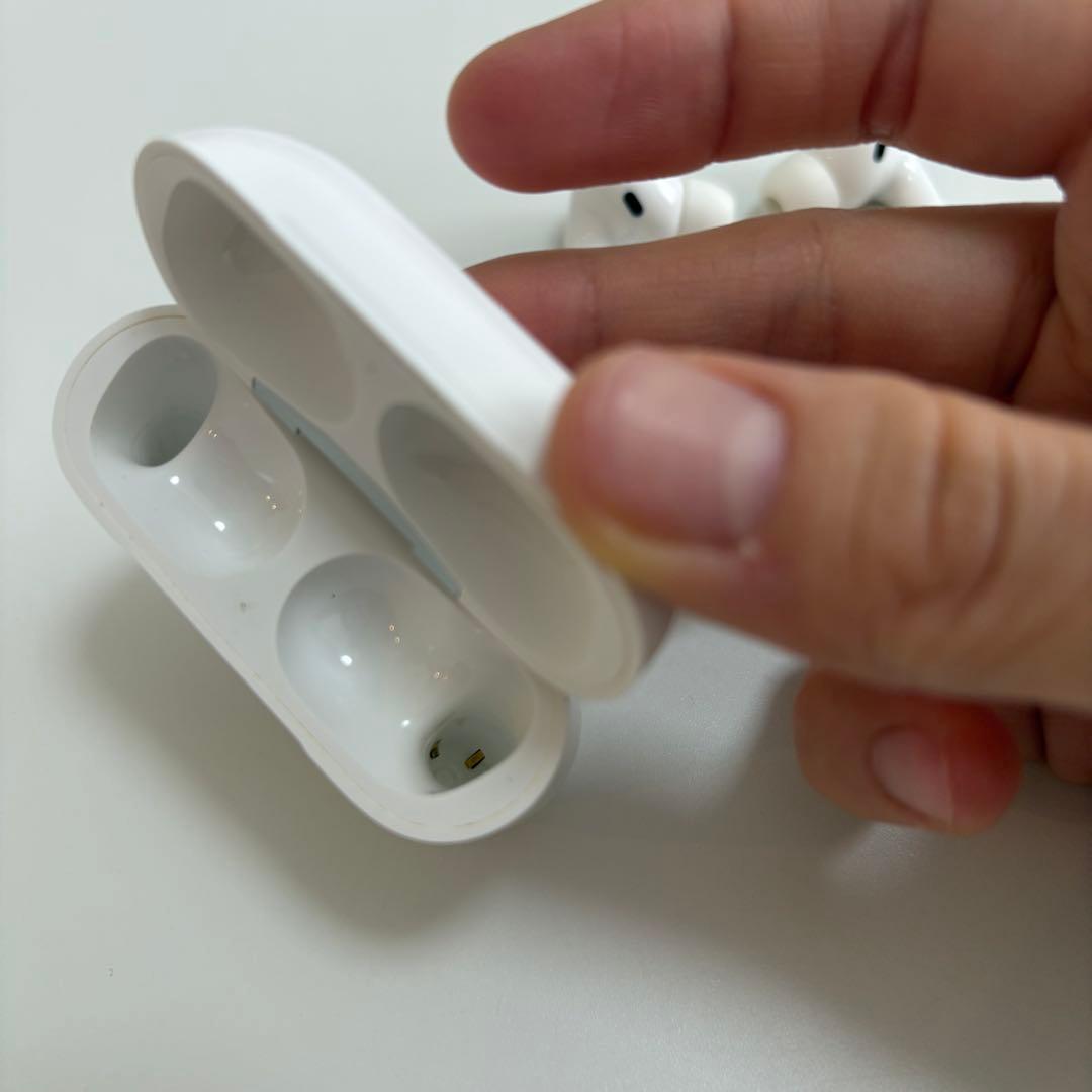 AirPodsPro 第1世代 本体 ホワイト 充電ケース付き