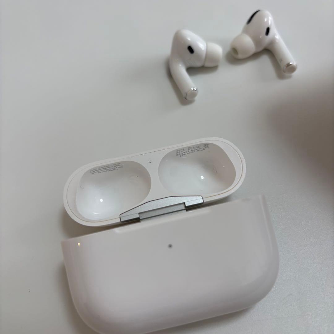 AirPodsPro 第1世代 本体 ホワイト 充電ケース付き