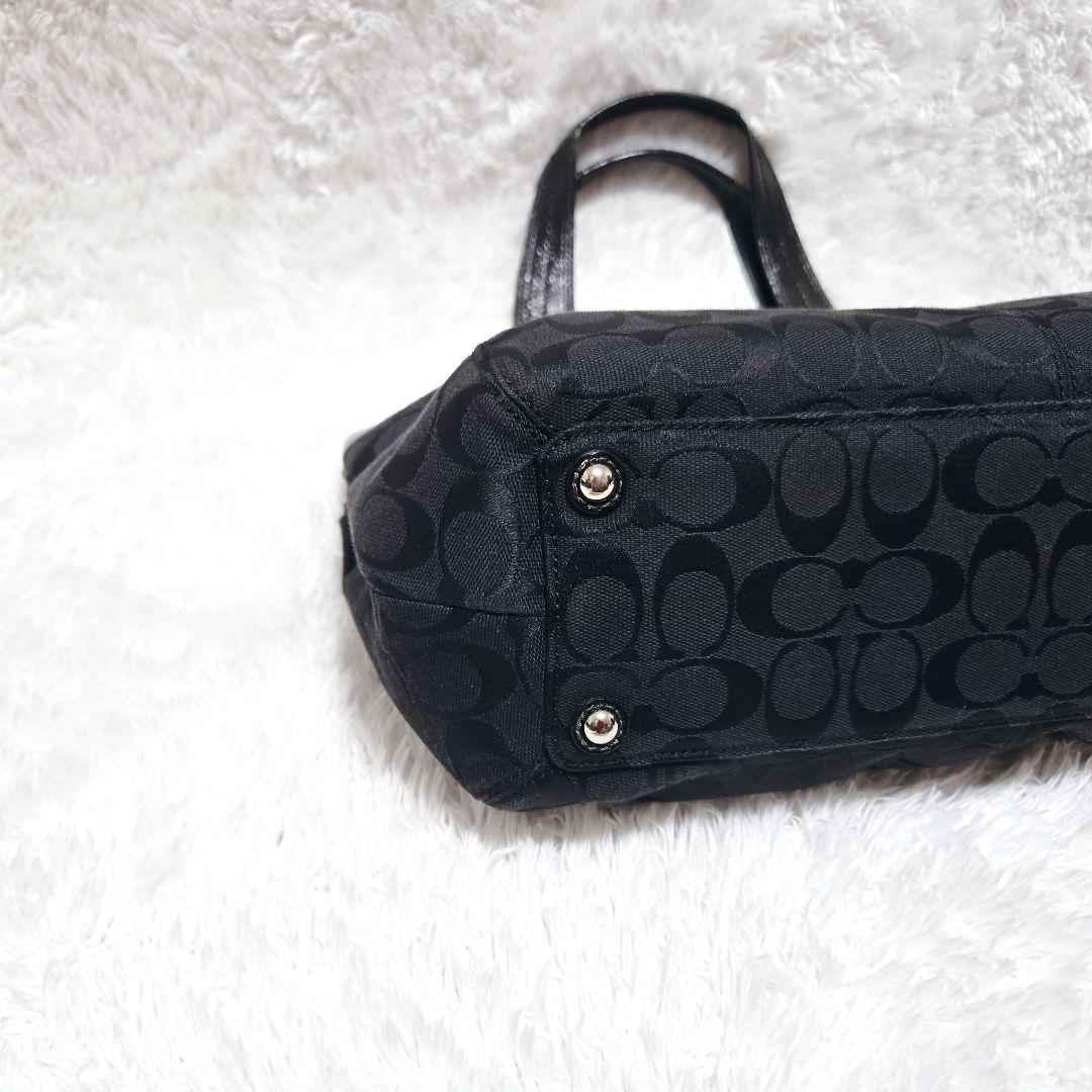 COACH ブラック シグネチャー パテントレザー キャンバス トート ソーホー